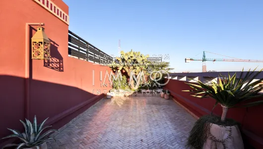 Somptueux appartement de luxe trois chambres avec terrasse privée