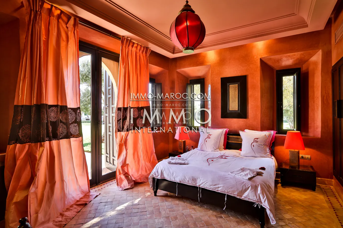 Trés belle propriété a la palmeraie de marrakech de style moderne et marocain