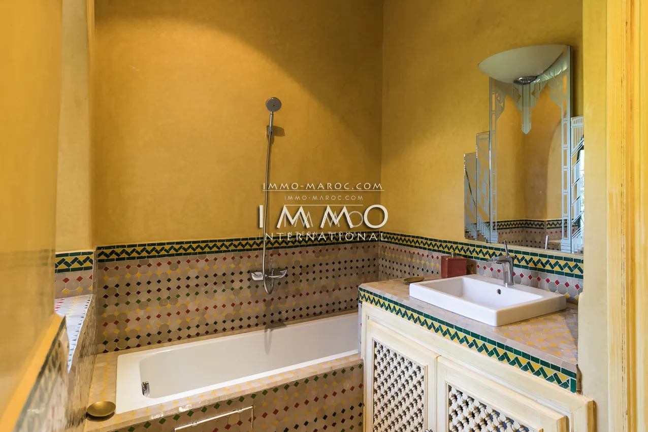 Villa prestige marrakech proche des golfs .