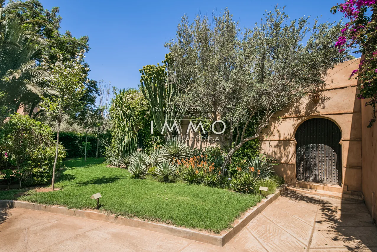 Villa prestige marrakech proche des golfs .