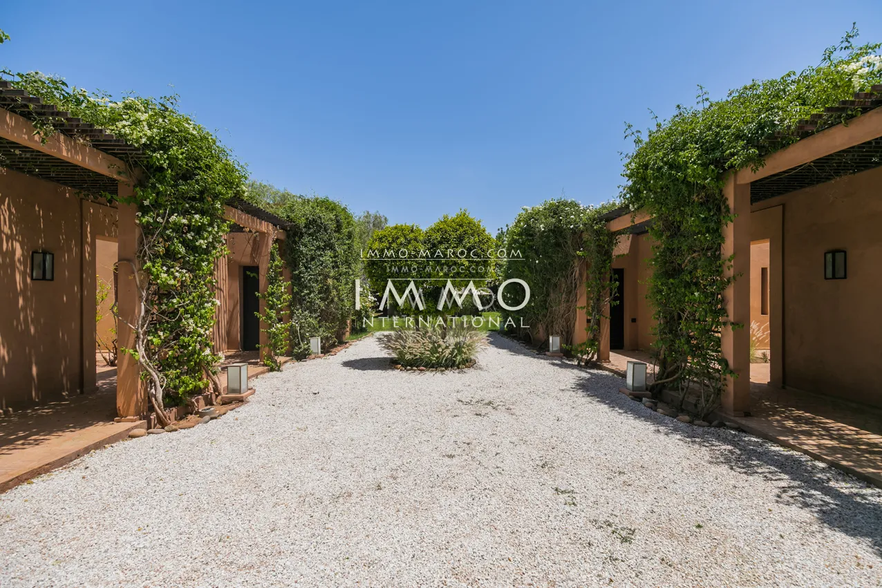 Tres belle villa a vendre a bab atlas palmeraie