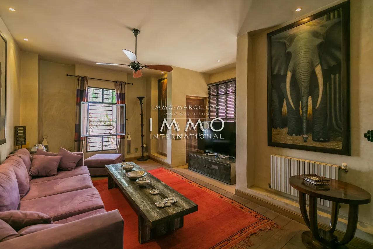 Tres belle villa a vendre a bab atlas palmeraie