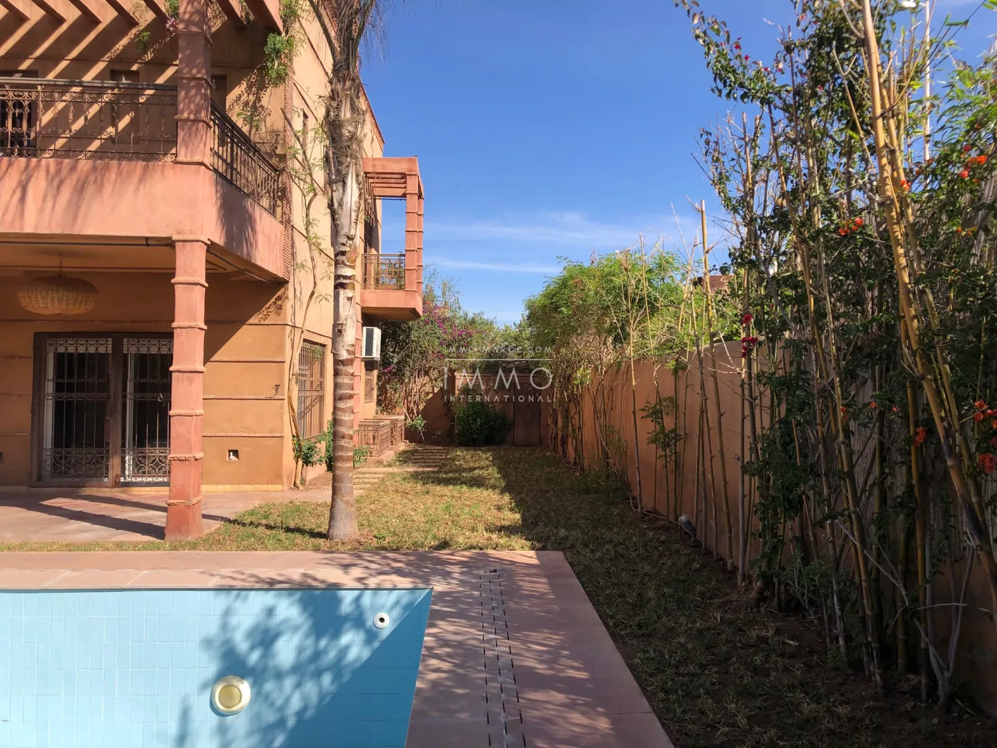 Jolie villa familiale proche de l'école victor hugo dans  le quartier de targa