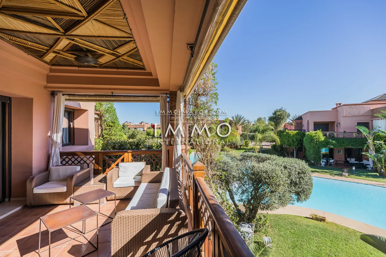 Appartement de trois chambres a vendre dans une résidence avec piscine marrakech