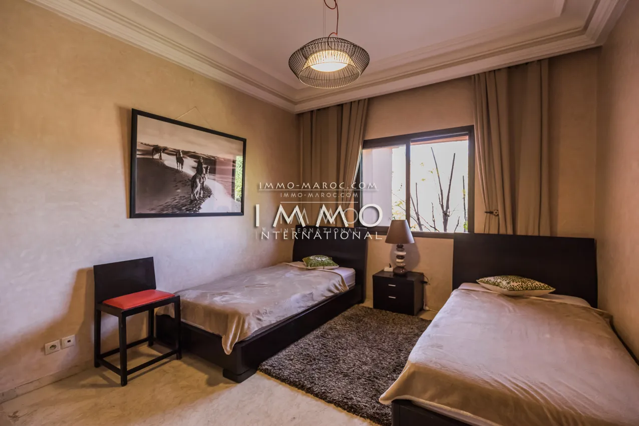 Appartement de trois chambres a vendre dans une résidence avec piscine marrakech
