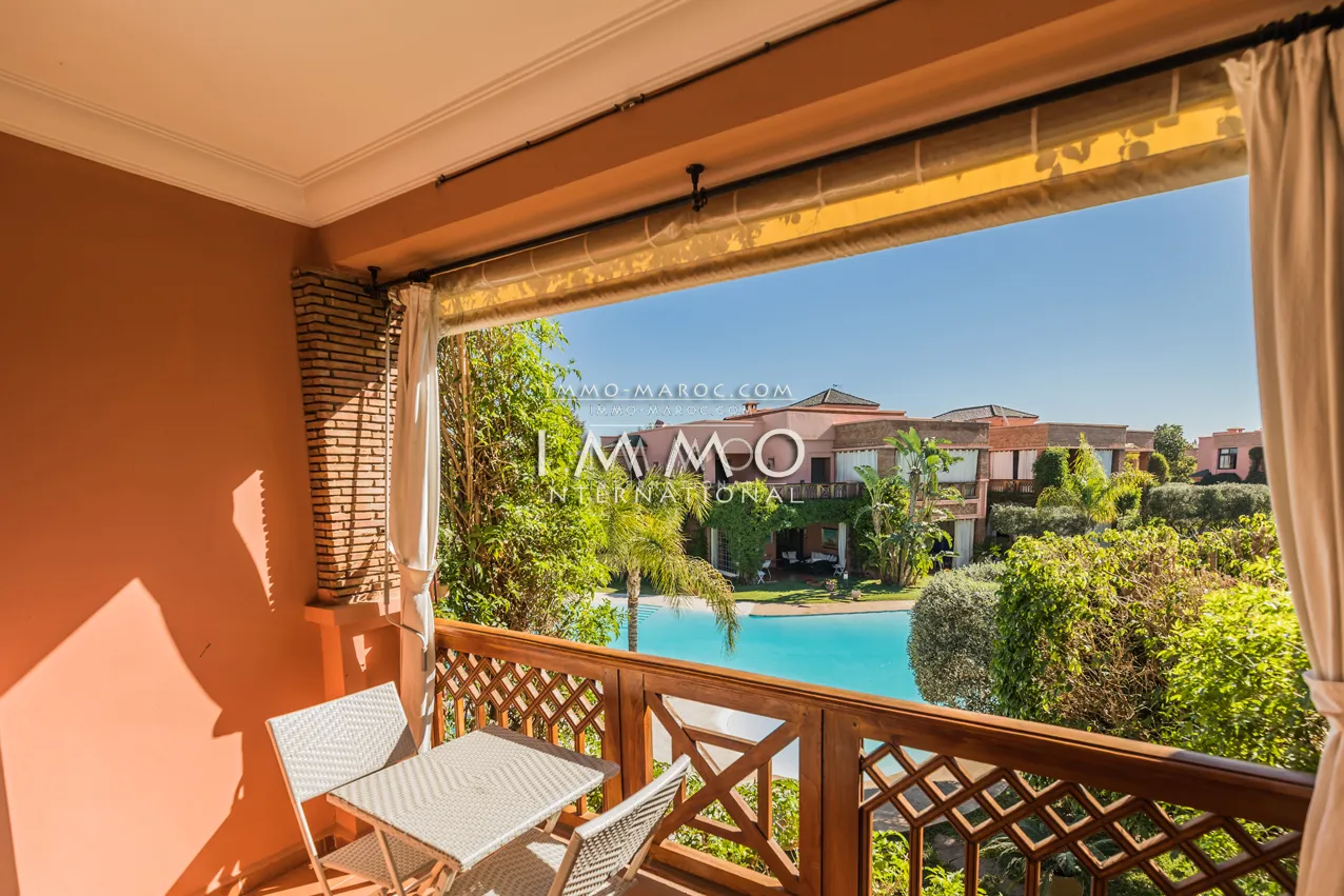Appartement de trois chambres a vendre dans une résidence avec piscine marrakech