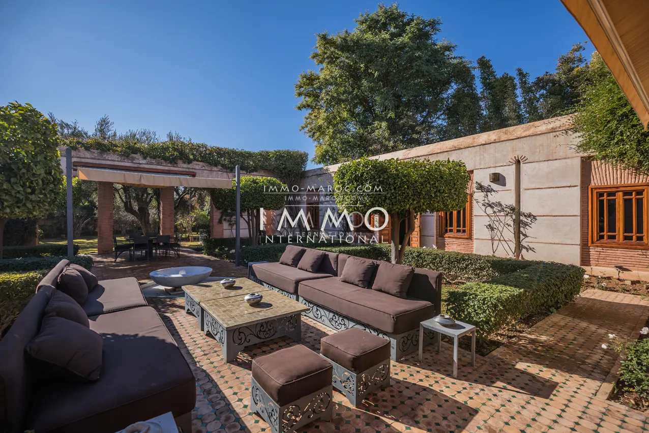 Superbe villa a vendre première ligne de golf amelkis marrakech 