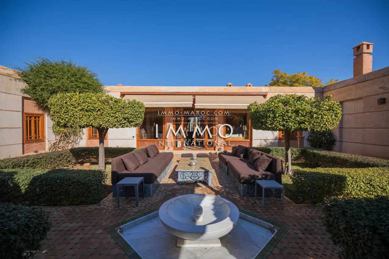 Superbe villa a vendre première ligne de golf amelkis marrakech 