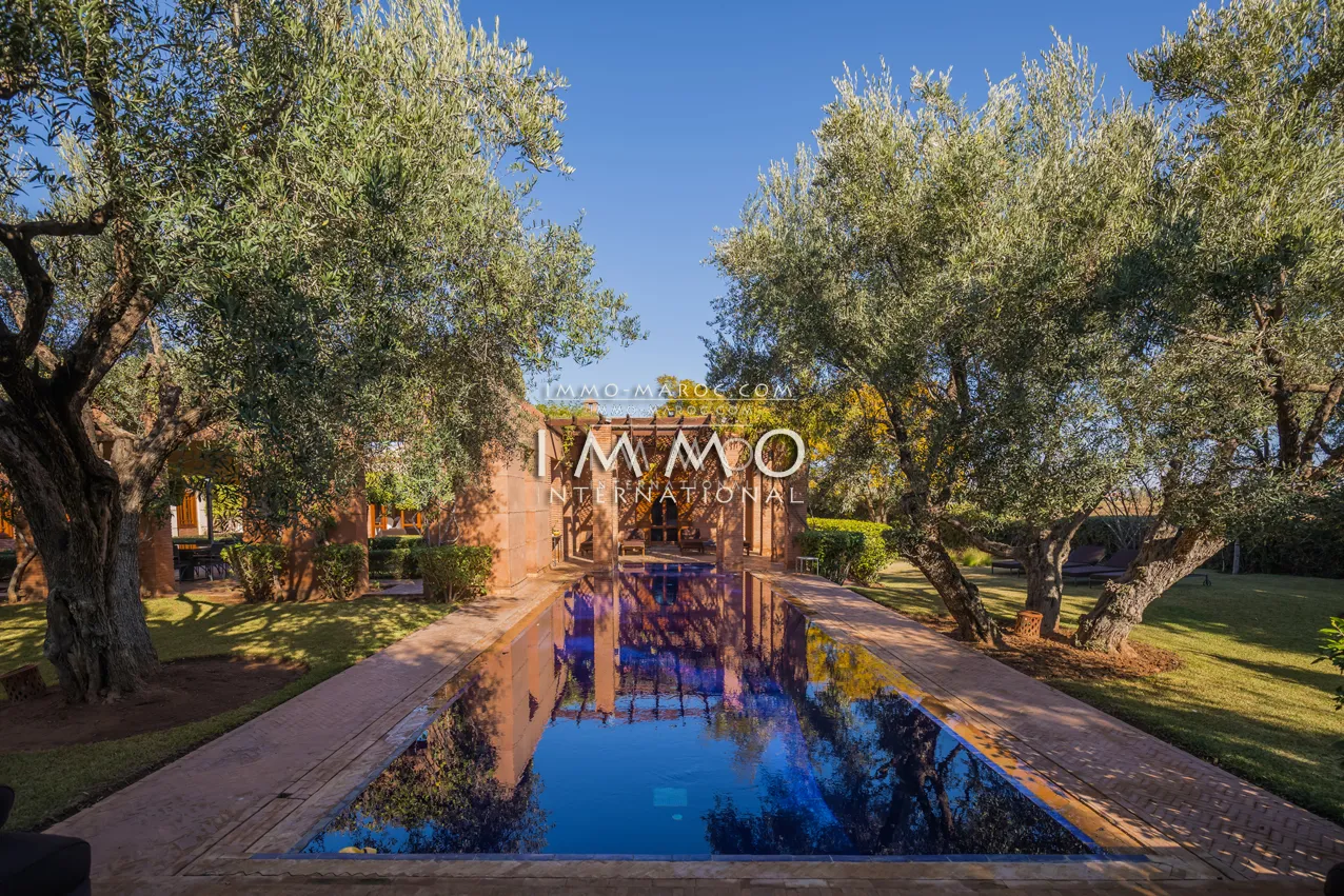 Superbe villa a vendre première ligne de golf amelkis marrakech 