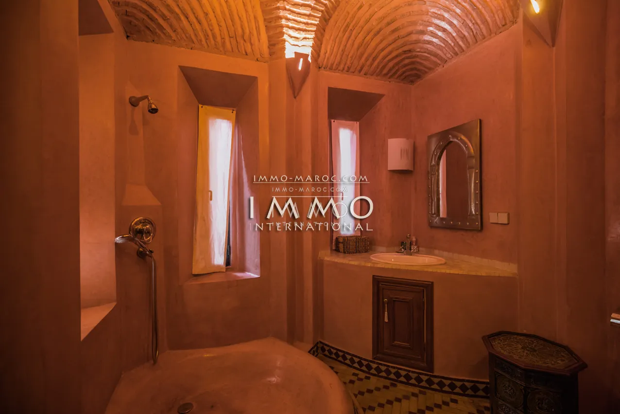 Superbe villa a vendre première ligne de golf amelkis marrakech 