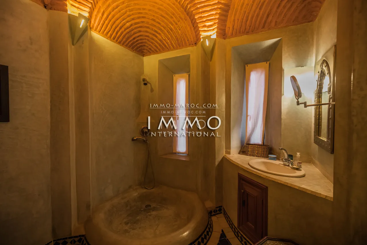 Superbe villa a vendre première ligne de golf amelkis marrakech 