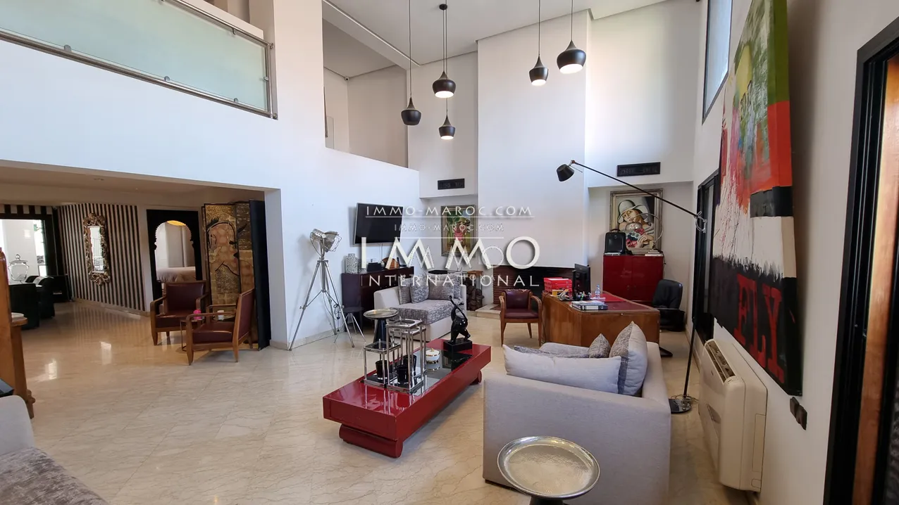 Magnifique duplex de 330 m2 au cœur de la ville ocre 