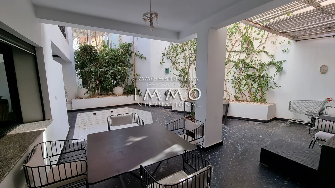 Magnifique duplex de 330 m2 au cœur de la ville ocre 