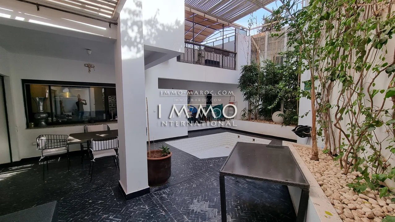 Magnifique duplex de 330 m2 au cœur de la ville ocre 