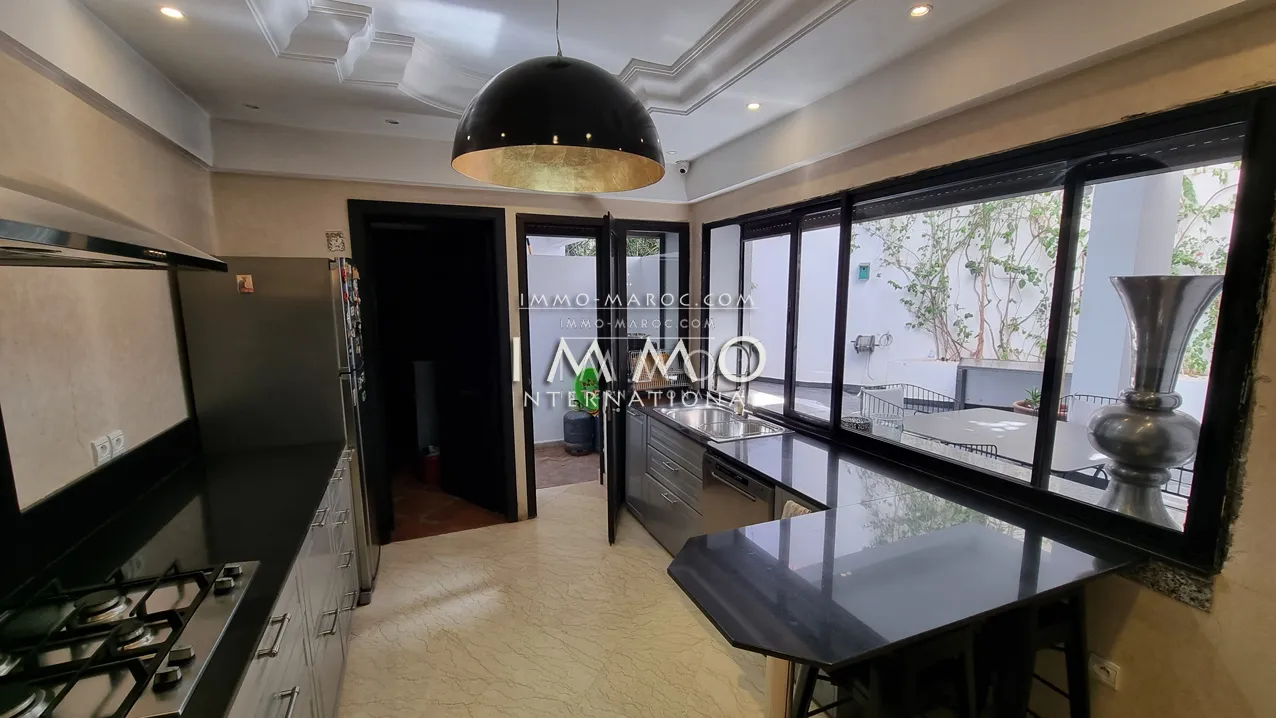 Magnifique duplex de 330 m2 au cœur de la ville ocre 