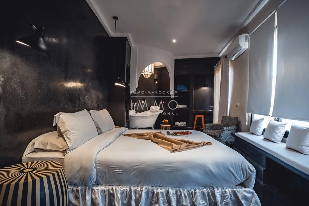 Palais d'hôtes de prestige à vendre - 12 chambres - spa