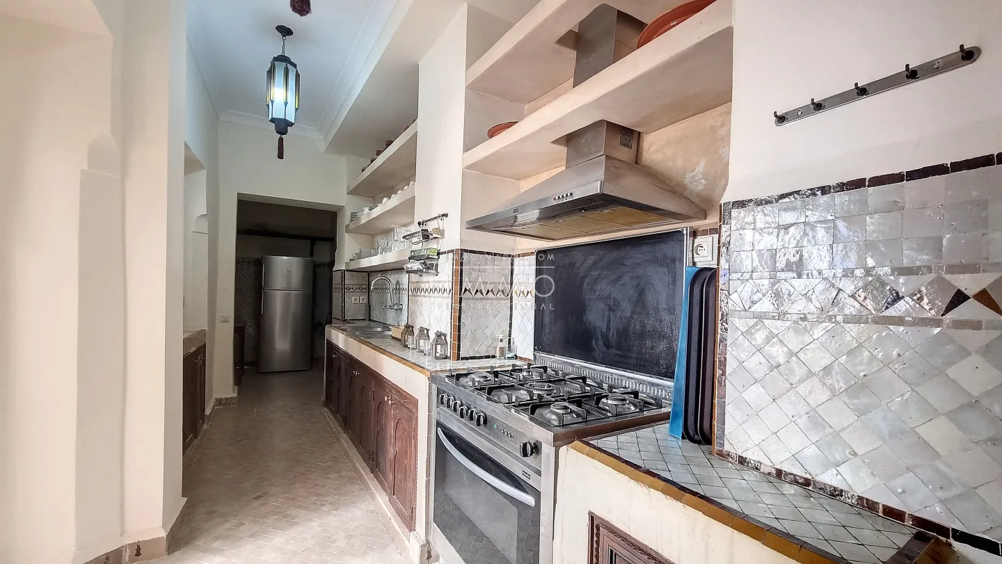 Riad rénové marocain épuré marrakech