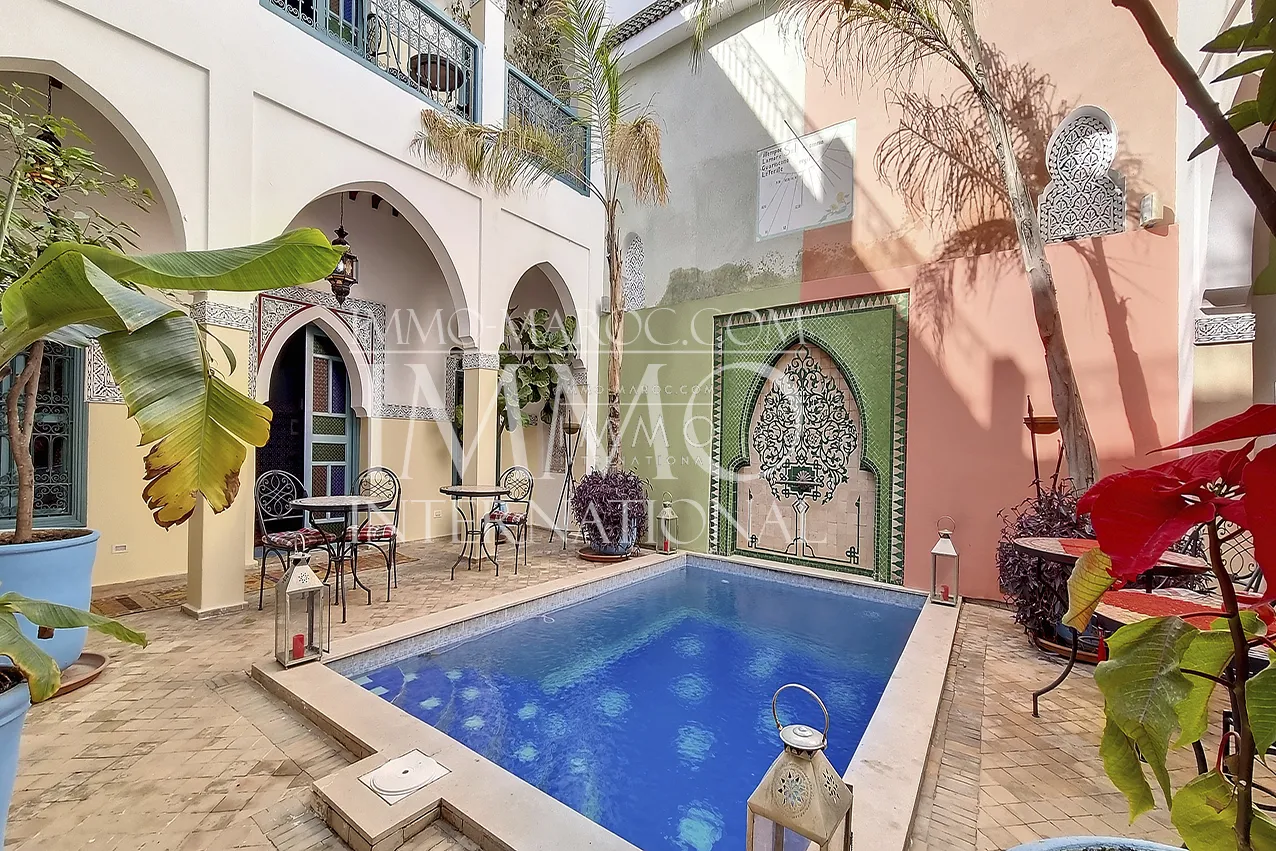 Riad en exploitation maison d’hôtes à vendre à deux minutes à pieds de la place jemaa el fna