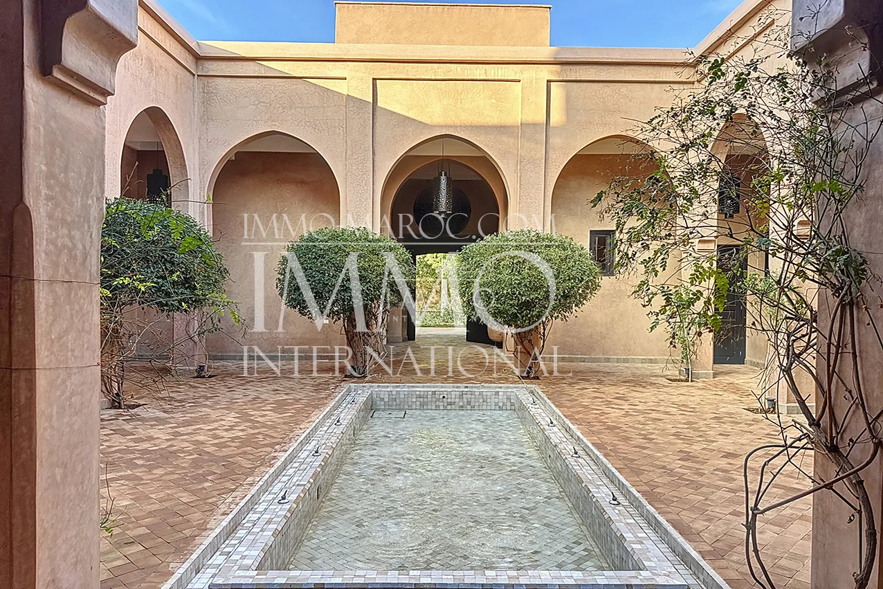 Villa de charme a vendre route de ouarzazate marrakech