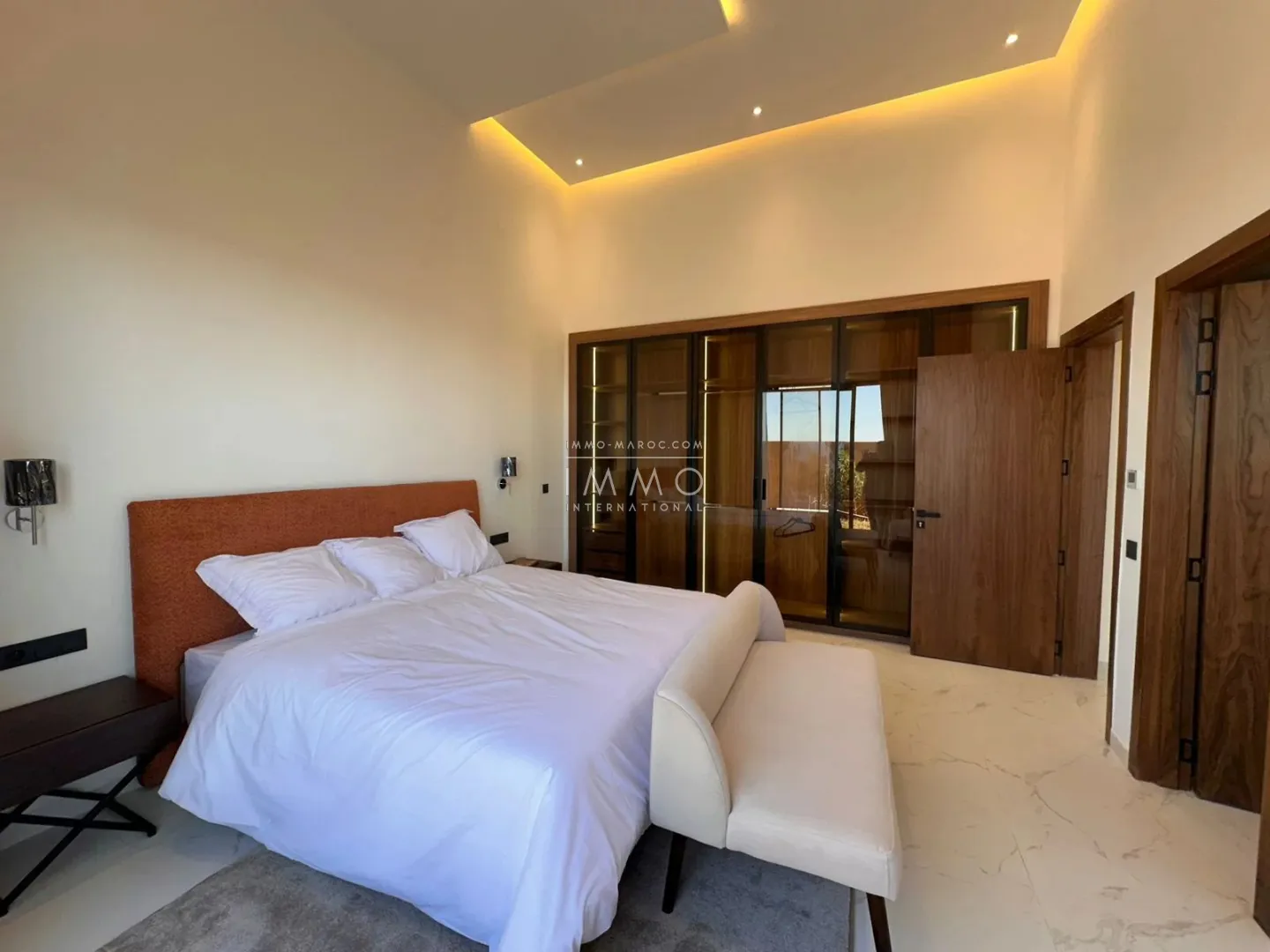 Villa contemporaine a vendre plain pied route amizmiz marrakech