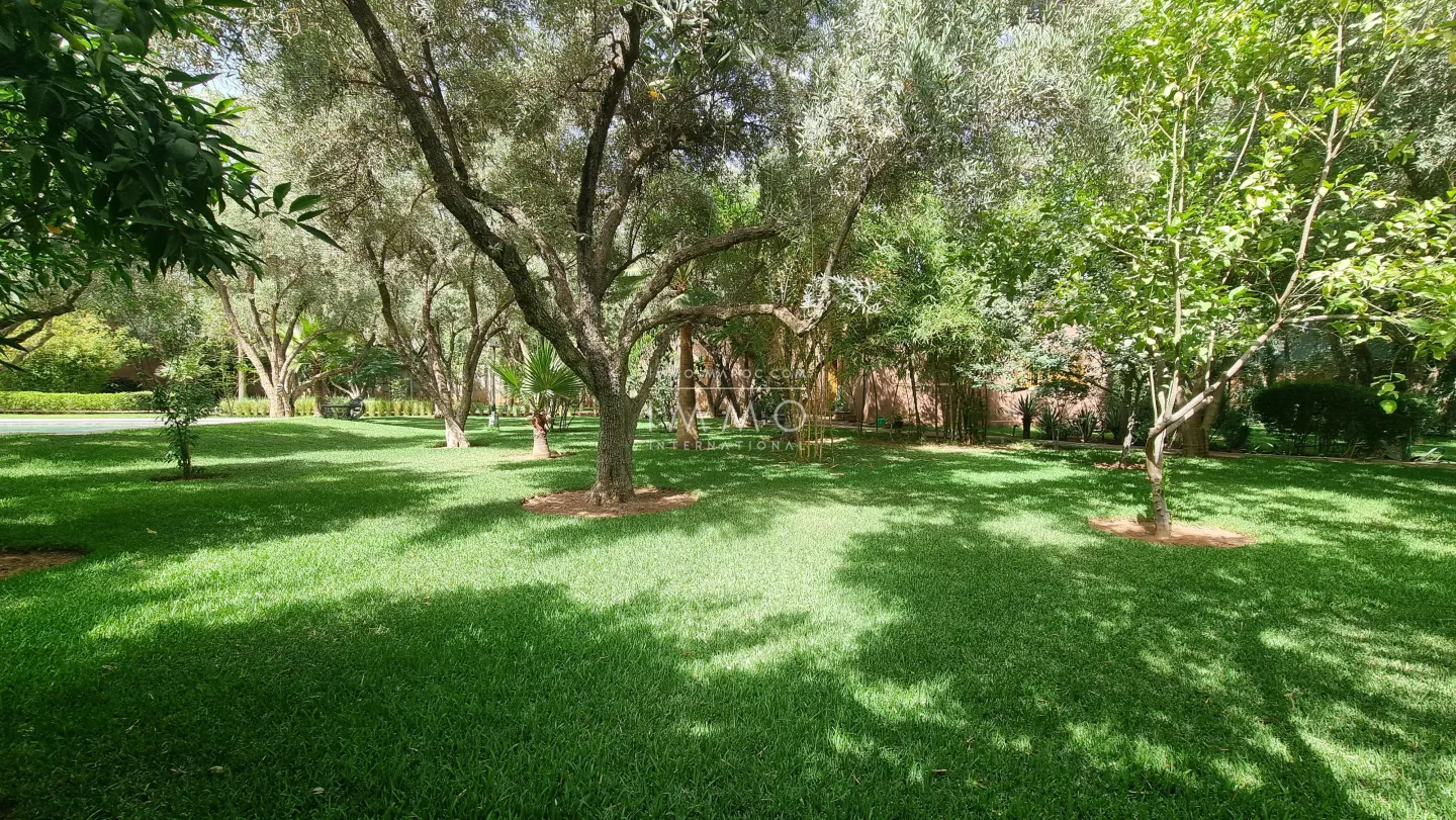 Au pied de la vallée de l'ourika maison  beldi  chic à vendre à marrakech
