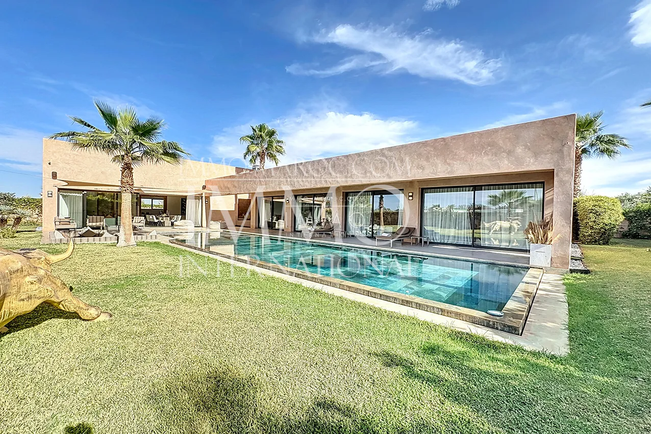 Villa contemporain a vendre en construction route ourika marrakech