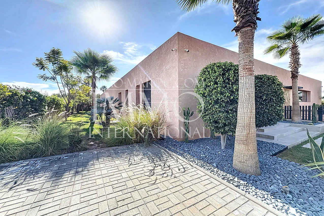 Villa contemporain a vendre en construction route ourika marrakech