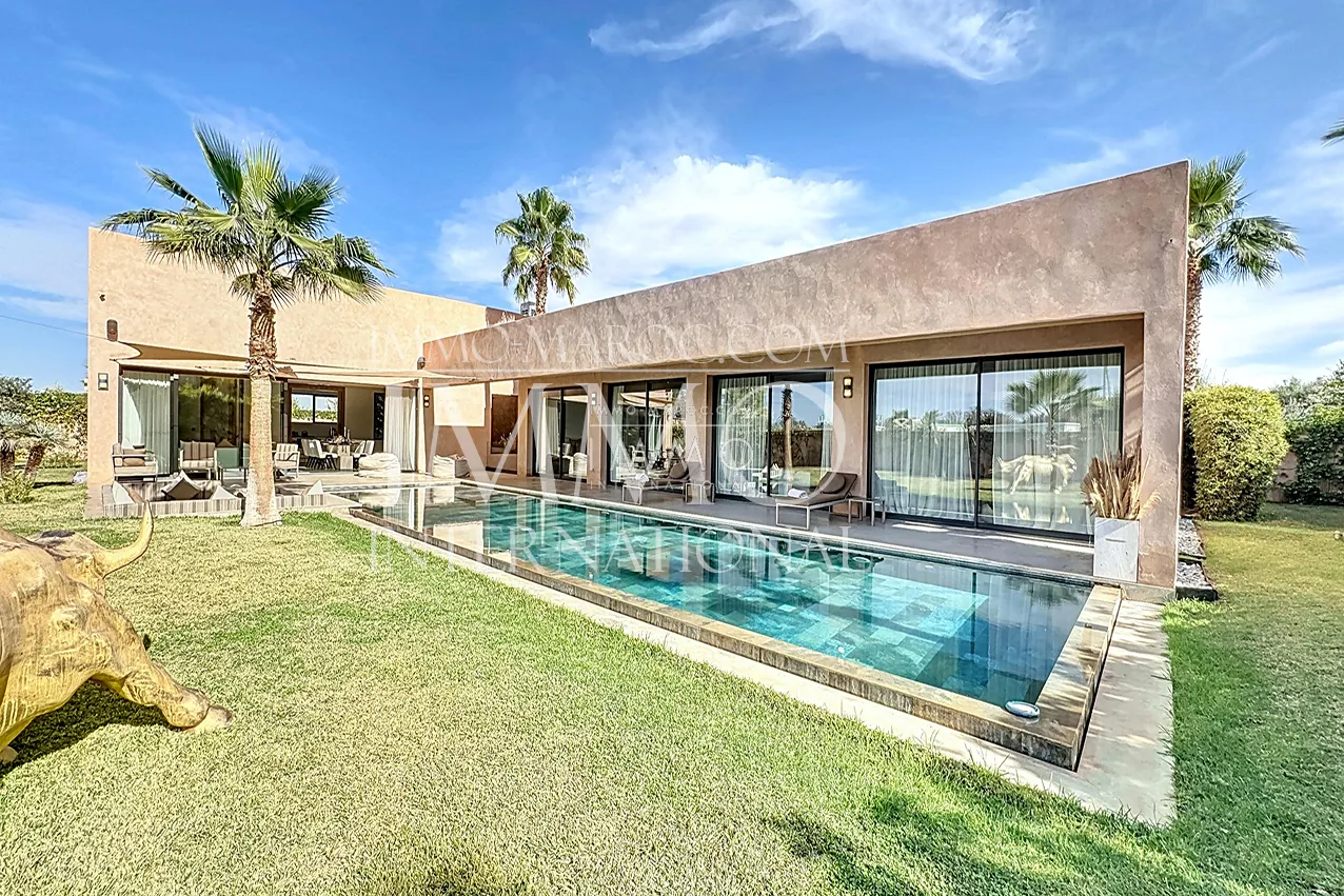 Villa contemporain a vendre en construction route ourika marrakech