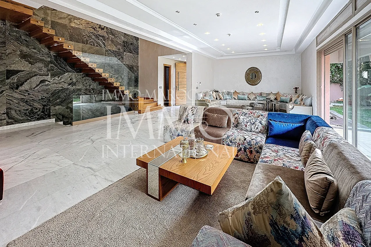 Magnifique villa contemporaine avec piscine – agdal marrakech