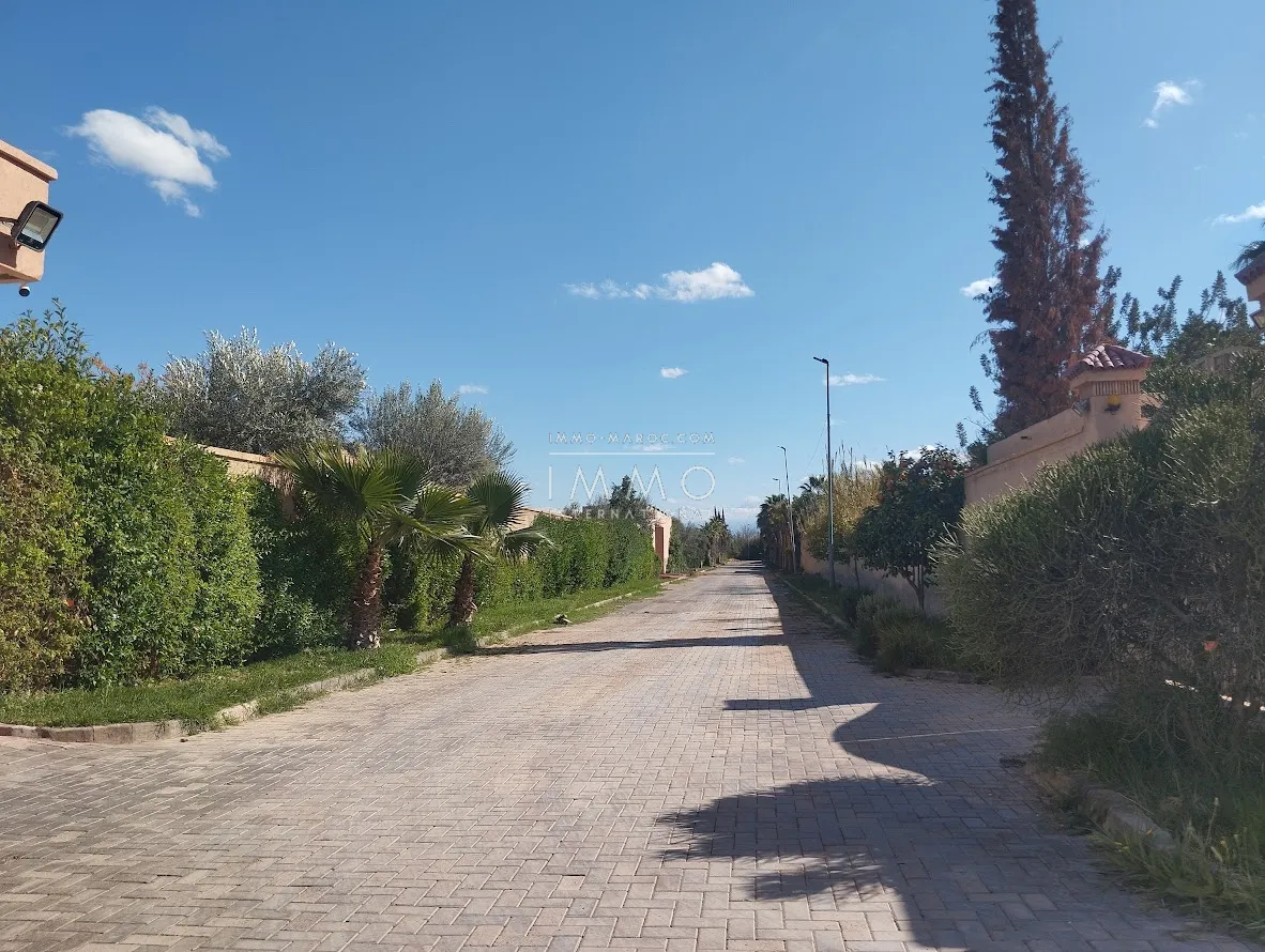 Terrain un hectare pour 4 villas a 12 km de marrakech