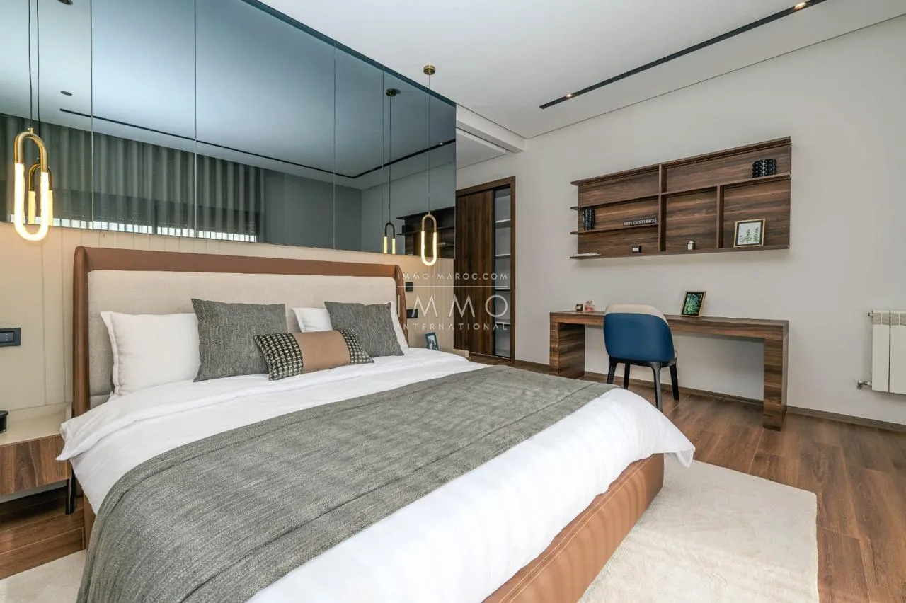 Villa comptemporaine a vendre avec vna km 10