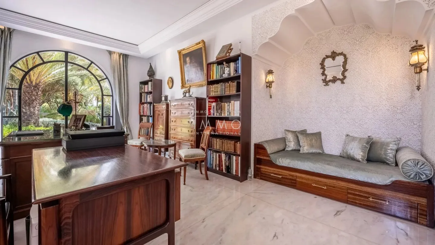 Villa de luxe  de plain-pied avec jardin d'exception