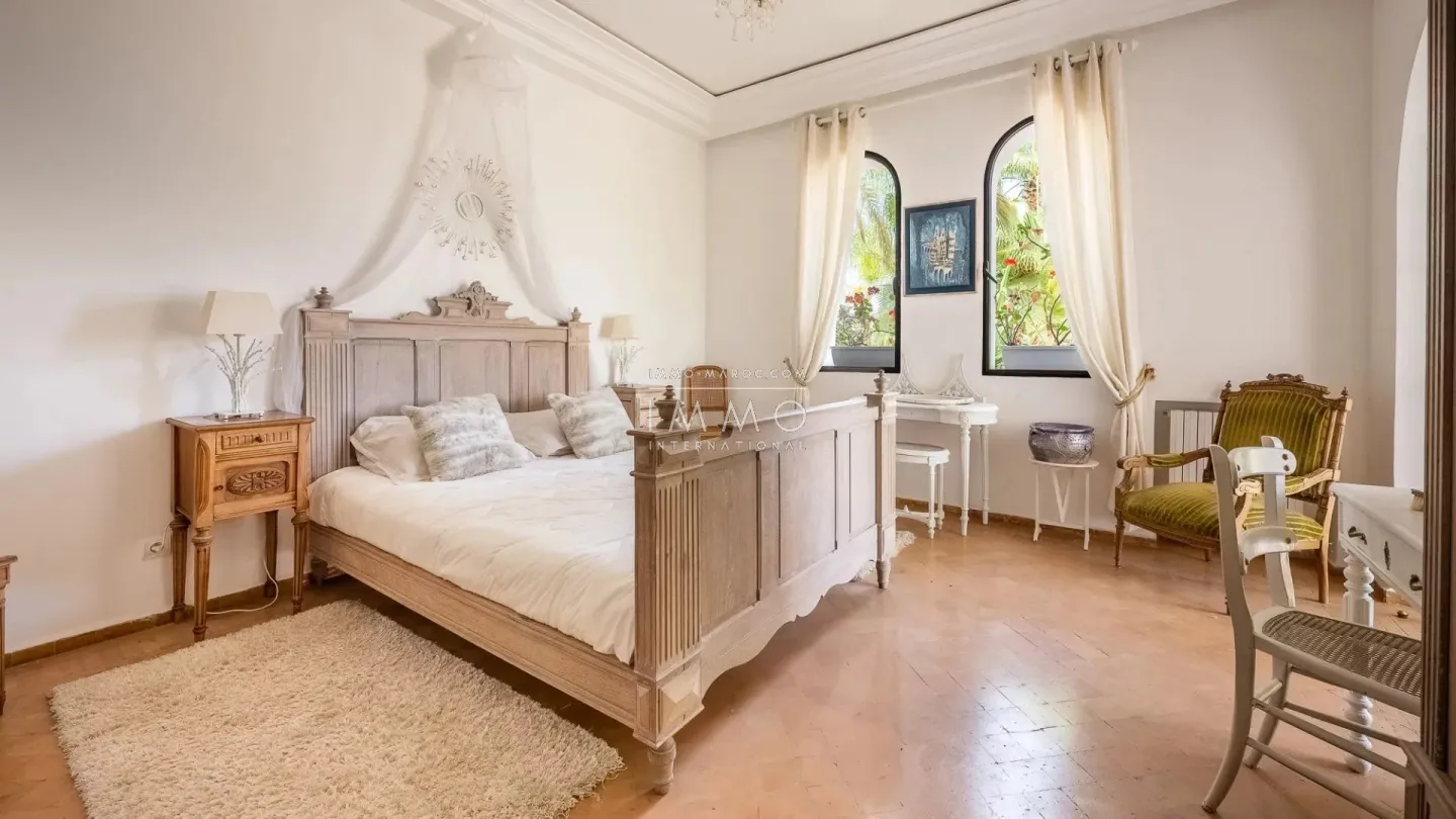 Villa de luxe  de plain-pied avec jardin d'exception