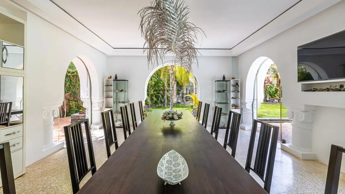 Villa de luxe  de plain-pied avec jardin d'exception