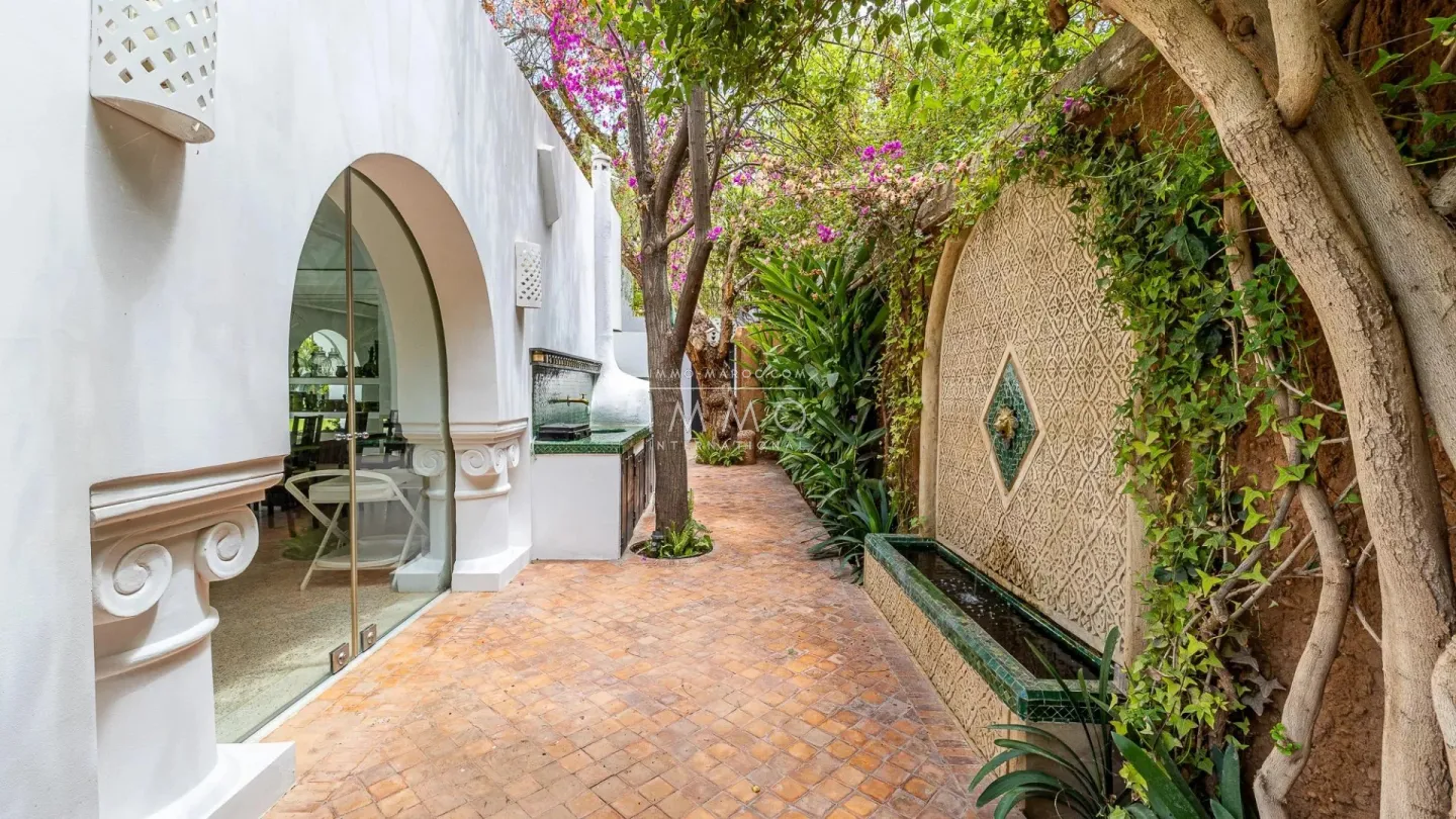 Villa de luxe  de plain-pied avec jardin d'exception