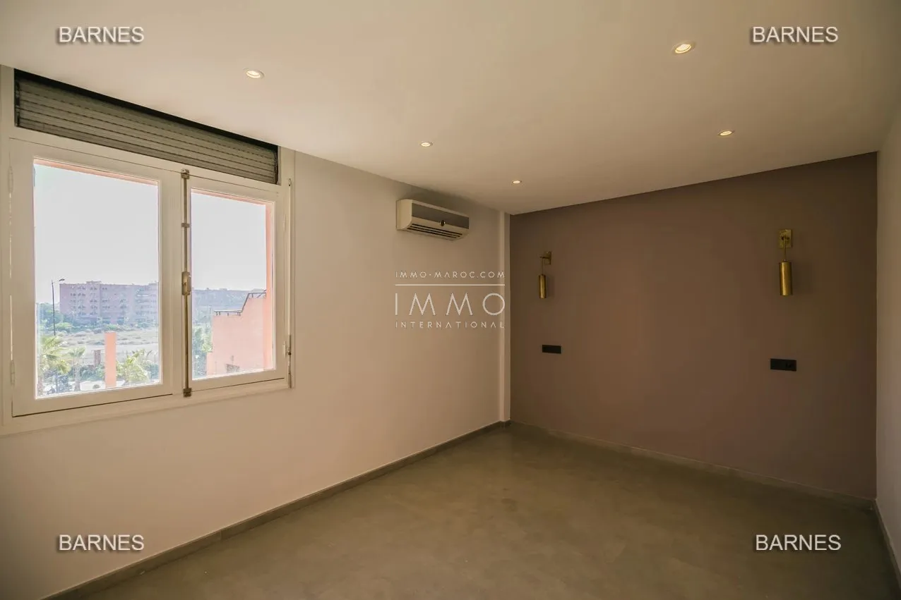 Signature arty à majorelle – 93 m² rénovés à neuf – pierre de taza & noyer