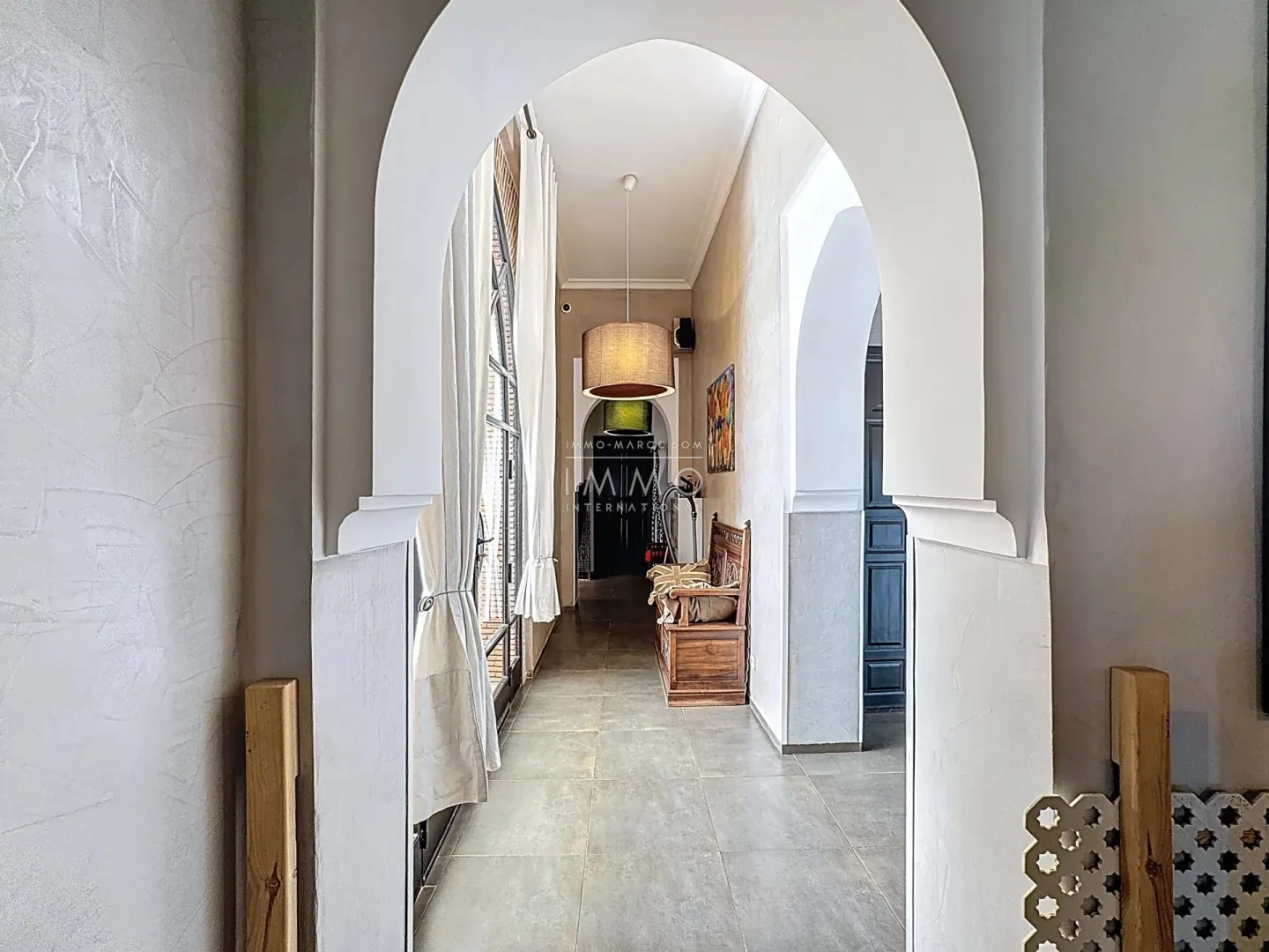 Villa à vendre route de sidi abdellah ghiat – 9 chambres – 600 m² – terrain 2,6 ha – vue atlas – vna – 5 bungalows