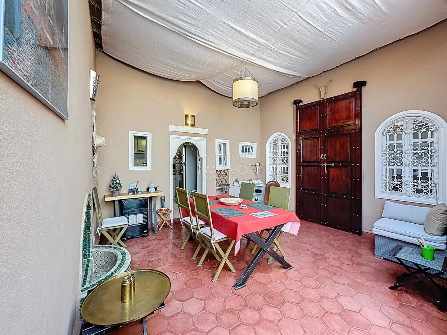 Villa à vendre route de sidi abdellah ghiat – 9 chambres – 600 m² – terrain 2,6 ha – vue atlas – vna – 5 bungalows