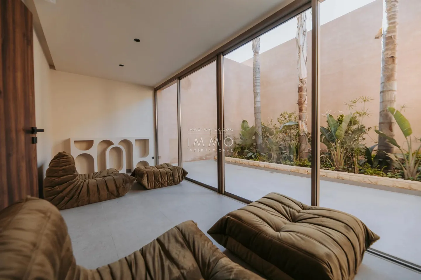 Villa contemporaine neuve à vendre à amelkis 2 – 5 chambres – piscine chauffée