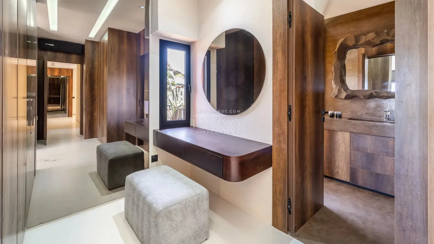 Villa à vendre golf amelkis – 6 suites – 700 m² – terrain 1 200 m² – rénovée – spa cinéma cave – vue atlas