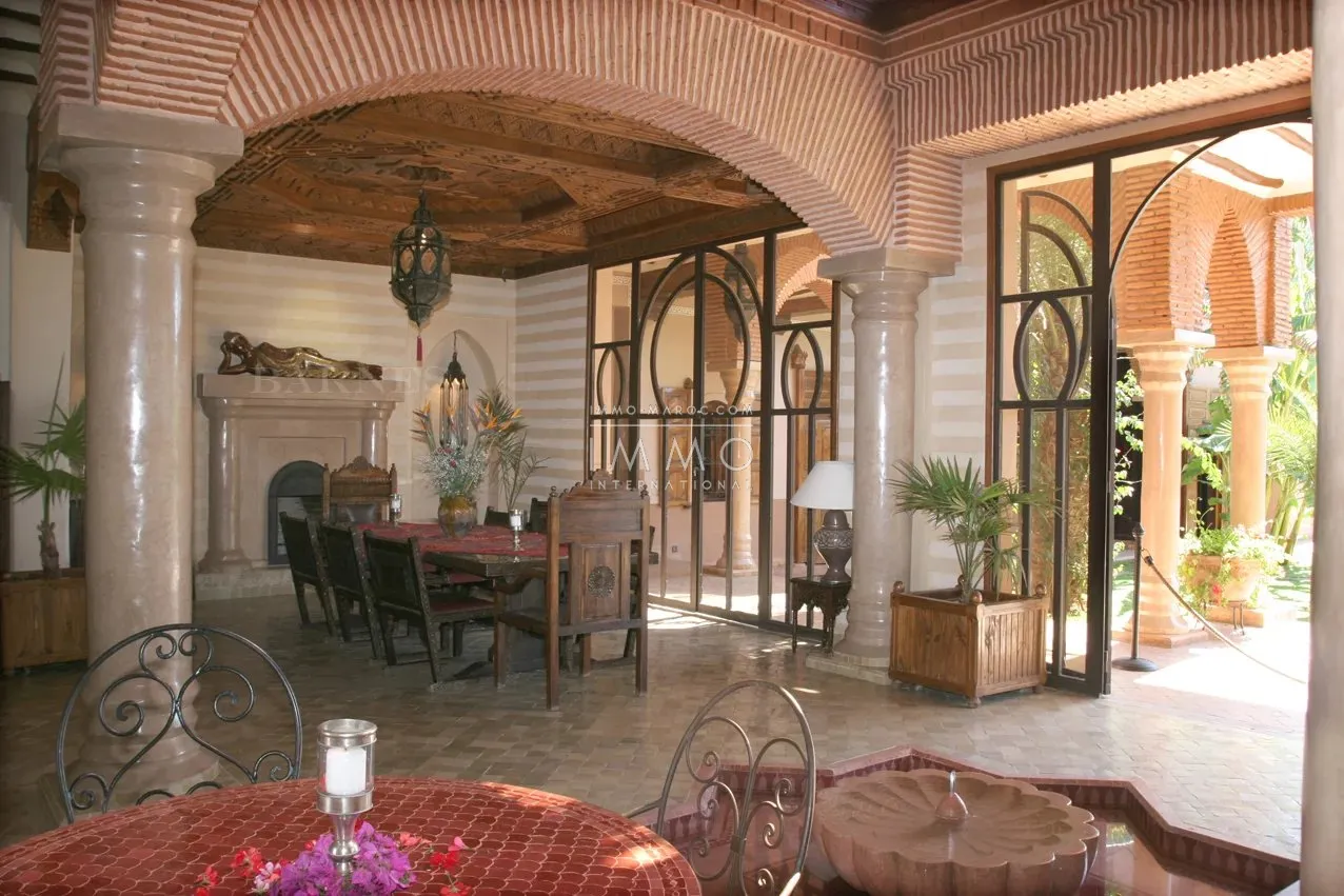 Petit palais situÉ dans un nouveau quartier rÉsidentiel de marrakech,