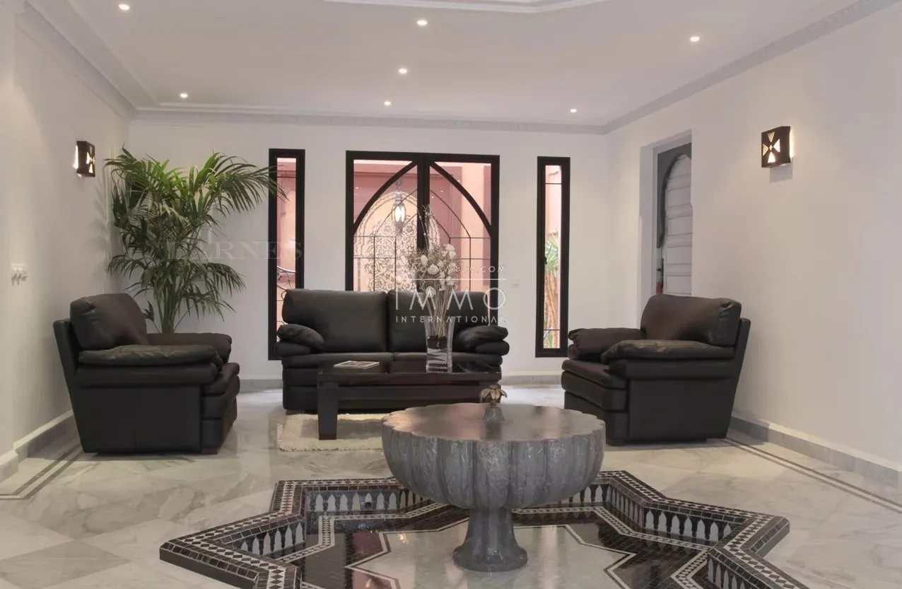 Petit palais situÉ dans un nouveau quartier rÉsidentiel de marrakech,