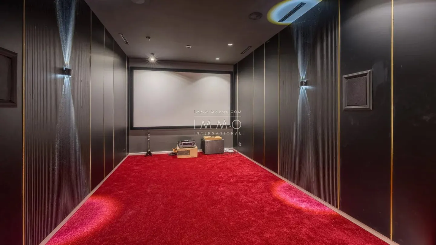 Villa d'exception à vendre route de ouarzazate – 4 suites – proche golfs