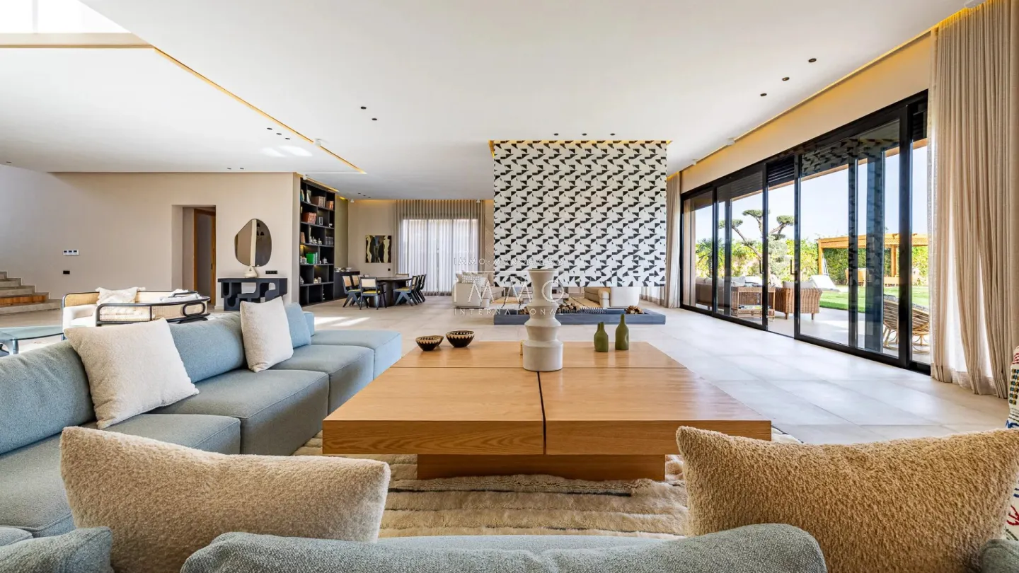 Villa contemporaine en vente à amelkis 3 – front de golf – 4 suites