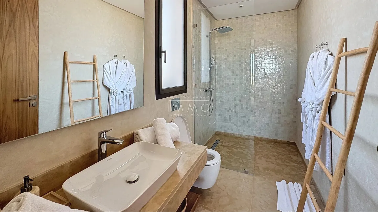 Villa de standing à vendre à amelkis – 6 suites – piscine chauffée et spa