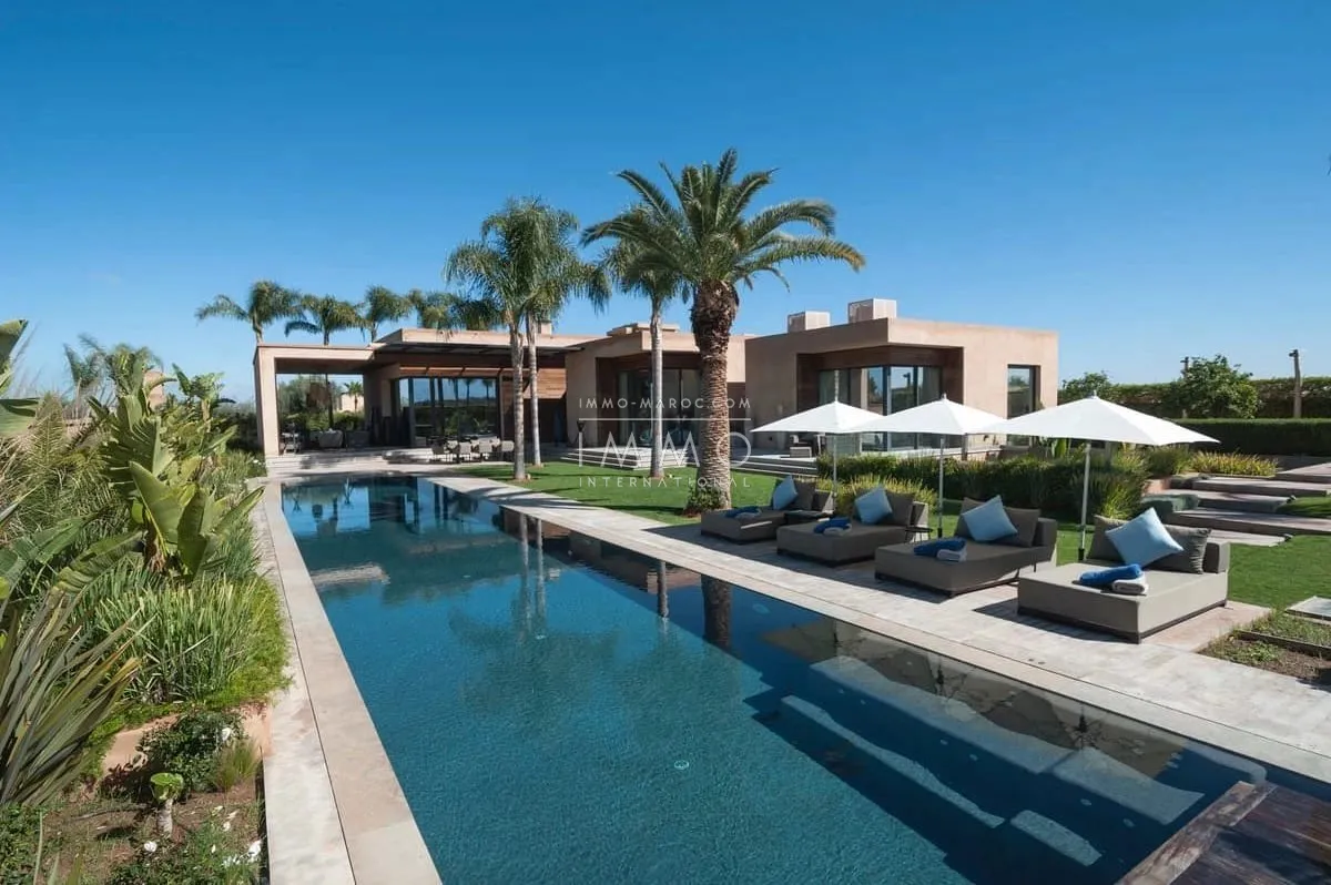 Impressionnante villa contemporaine éco-efficiente – route d'amizmiz – piscine de 30m