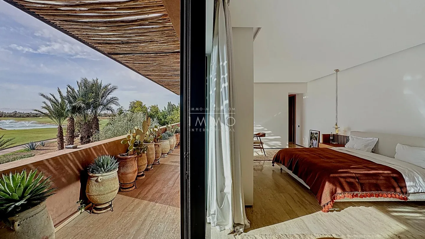 Villa à vendre golf amelkis – 6 suites – 600 m² – terrain 1 500 m² – 1ère ligne lac & atlas – pool house