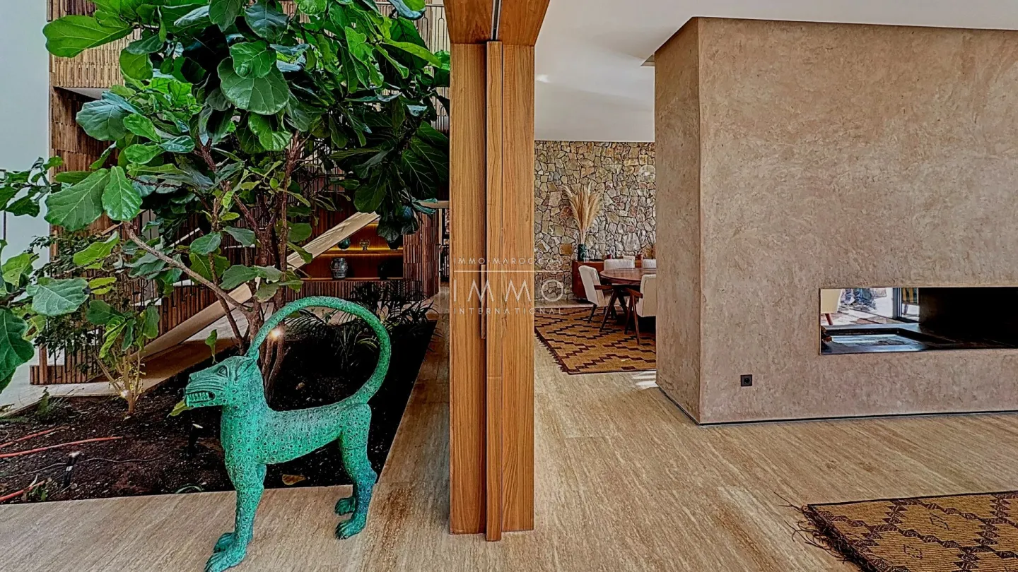 Villa à vendre golf amelkis – 6 suites – 600 m² – terrain 1 500 m² – 1ère ligne lac & atlas – pool house