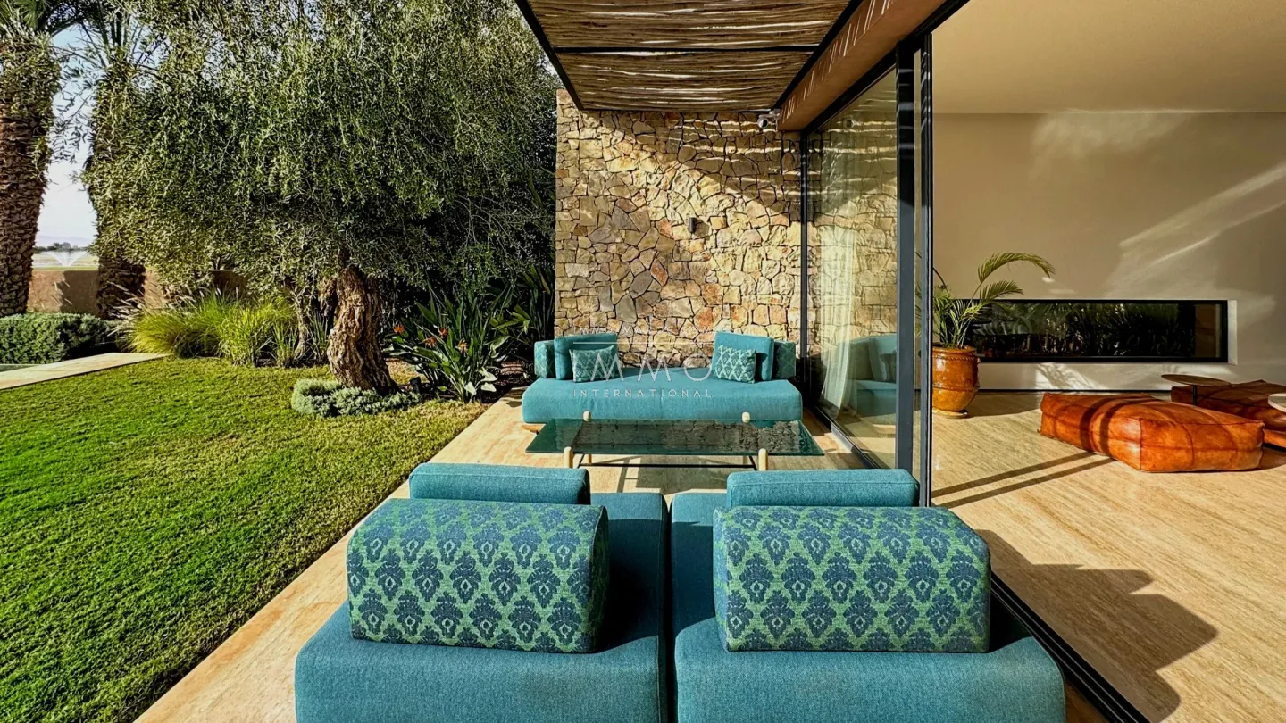 Villa à vendre golf amelkis – 6 suites – 600 m² – terrain 1 500 m² – 1ère ligne lac & atlas – pool house