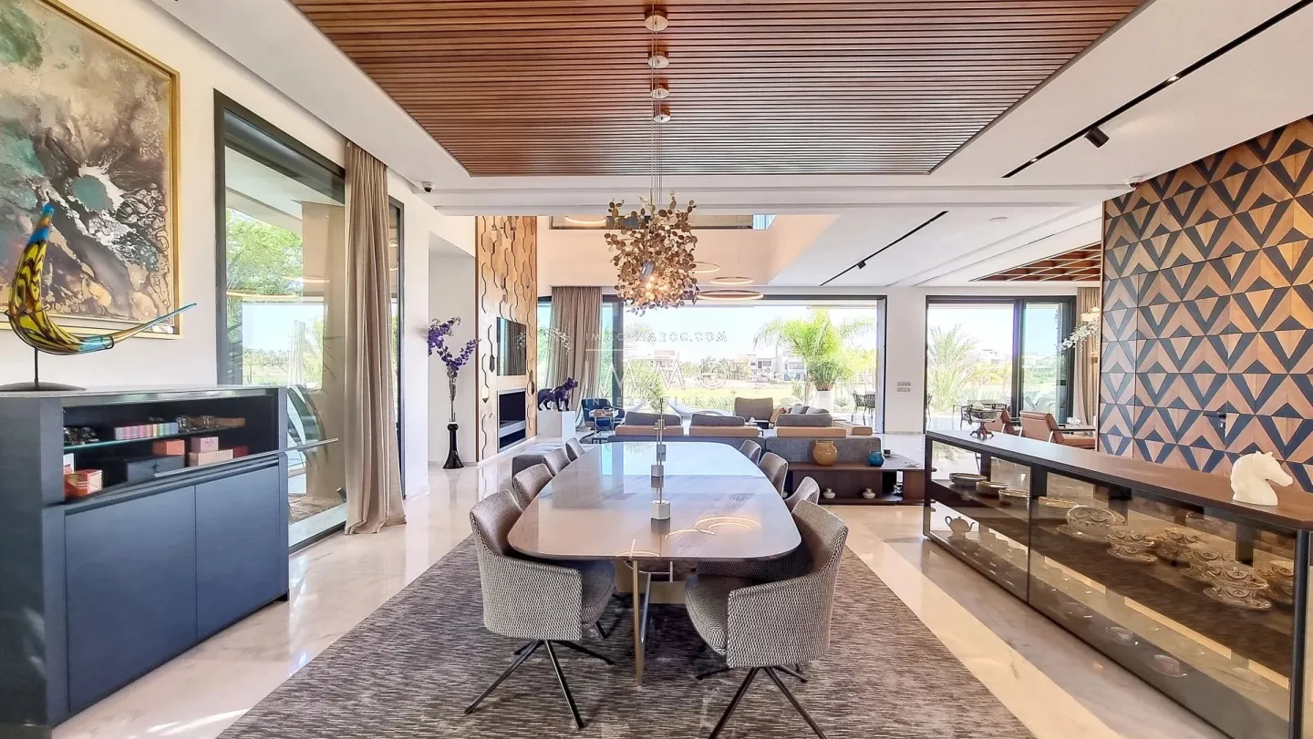 Villa d'exception en front de golf – route d'amizmiz – 5 chambres – autonomie énergétique